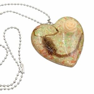 Scorpion Glitter Heart Necklace​